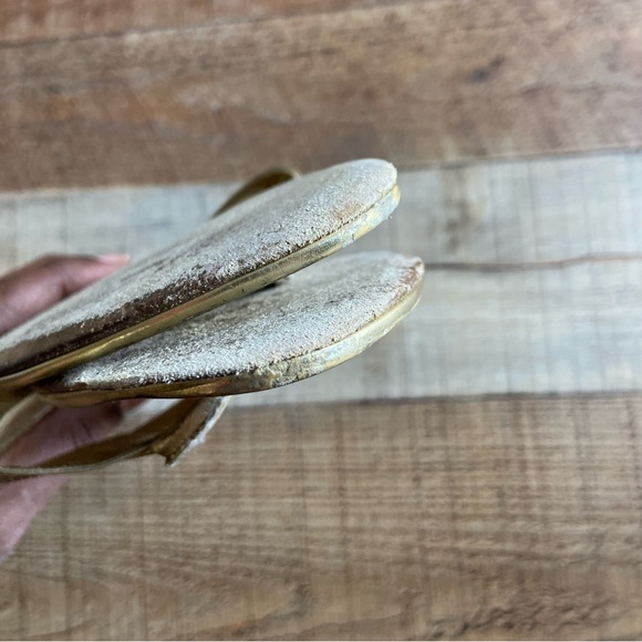 Louis Vuitton Gold Sandals 38 - Picture 8 of 8